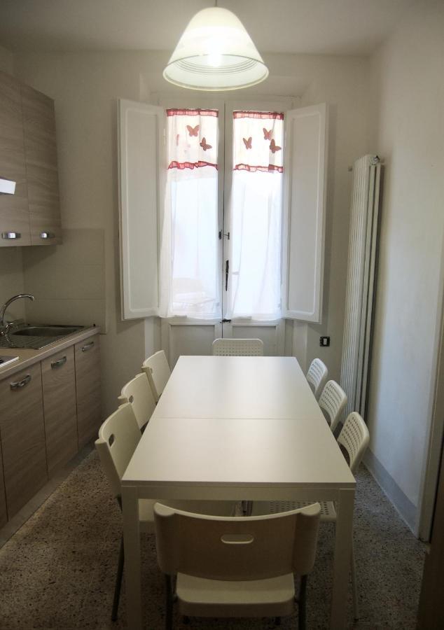Casa Di Canfreo Lari Eksteriør billede